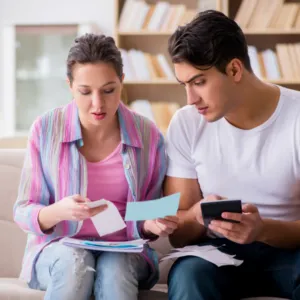The Secret to Effectively Managing Your Debts Featured Image #3 (Ask friends and family for help) (1)